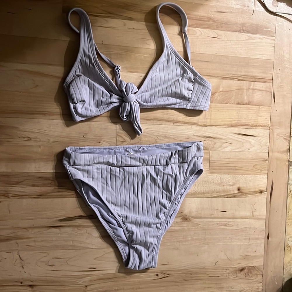 Medium bikini